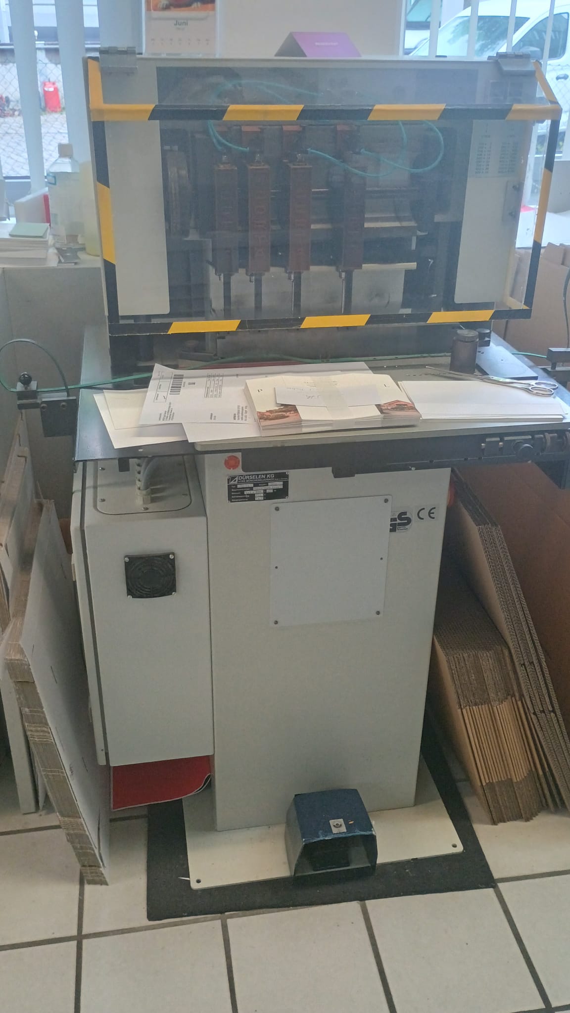 Dürselen Corta PB 04 Paper Drilling machine