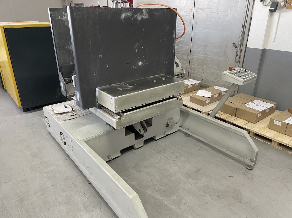 Polar PW-4 ABV Pile Turner