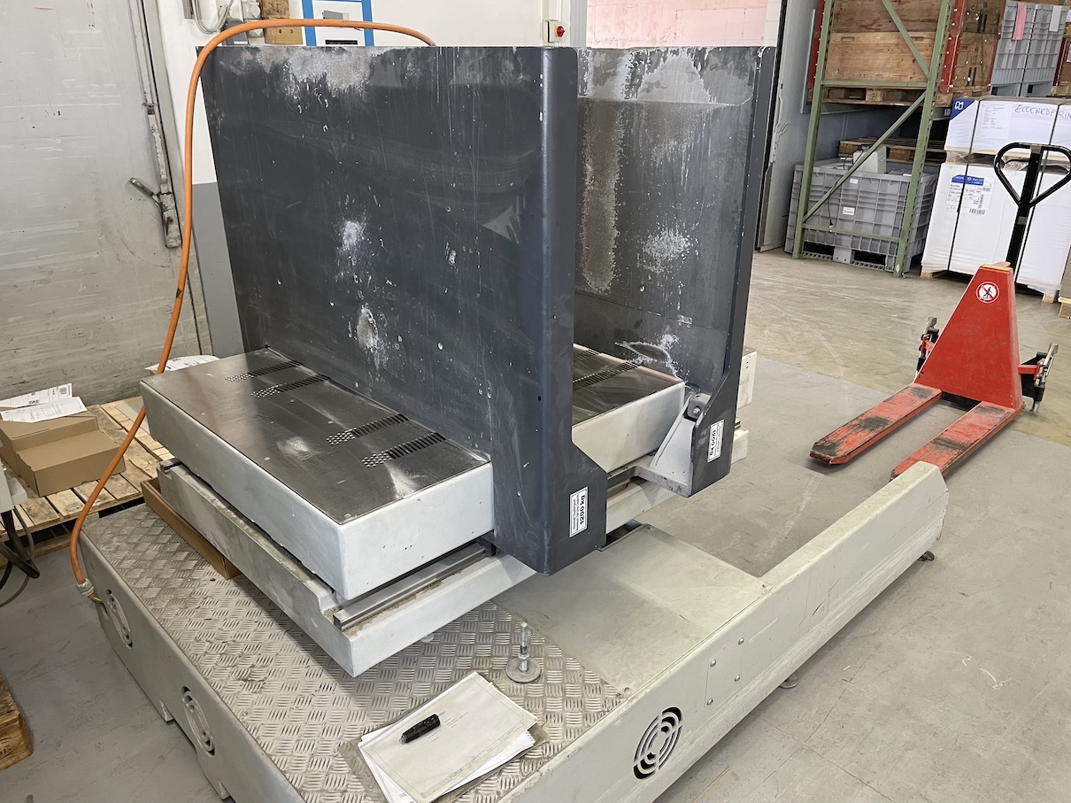 Polar PW-4 ABV Pile Turner